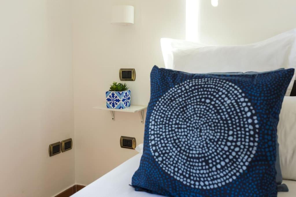 Apartamento Dimora Donna Vittoria Bari Exterior foto
